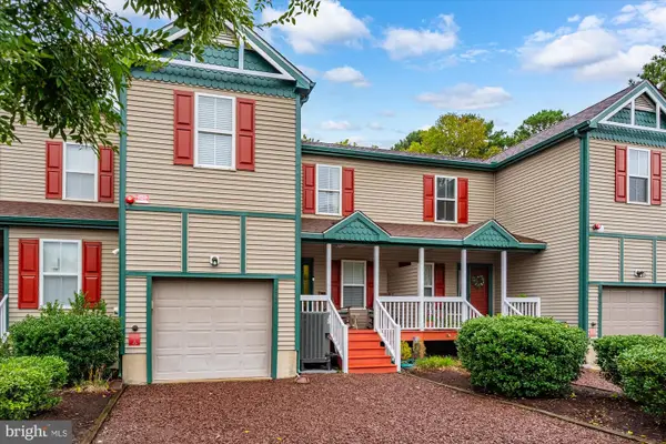 323 Yacht Club Dr, BERLIN, MD 21811