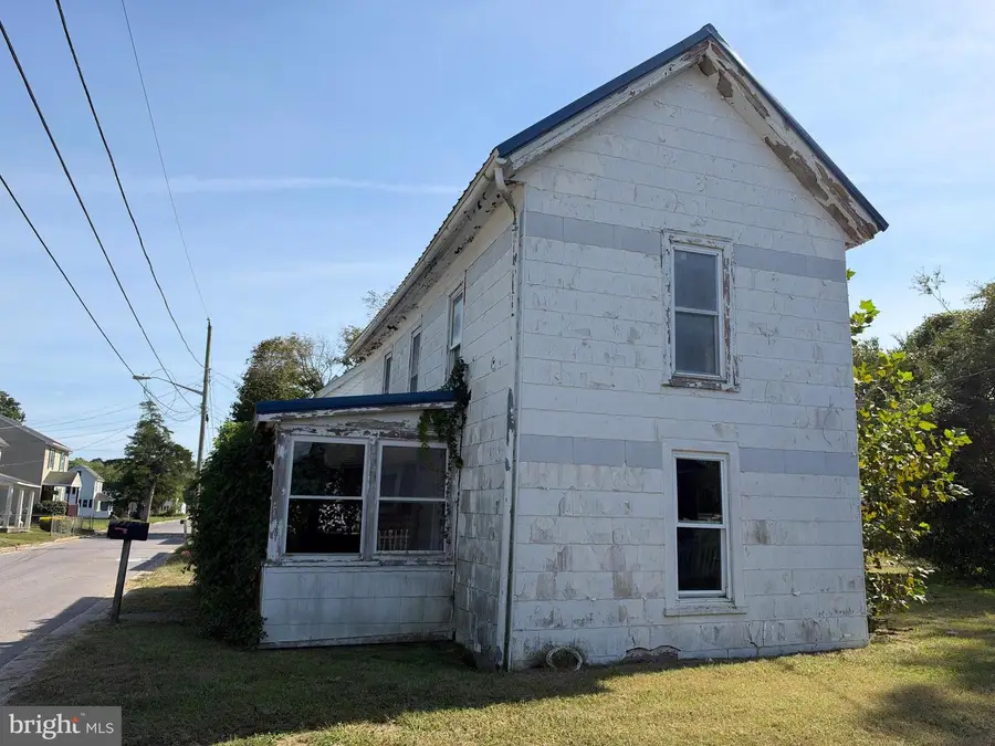 106 Purnell St, Snow Hill, MD 21863 - #2