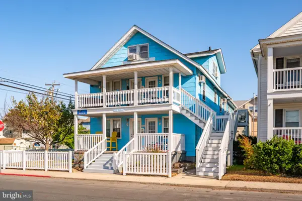 210 4th St #4, OCEAN CITY, MD 21842