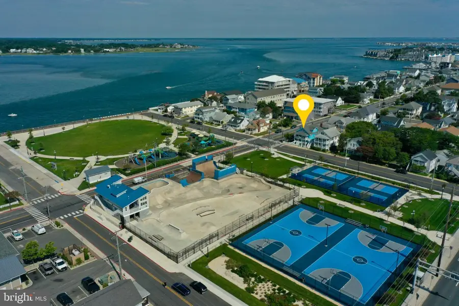 210 4th St #4, Ocean City, MD 21842 - #2