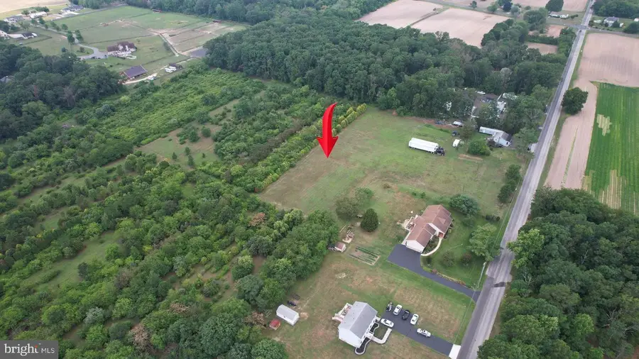 215 W Weymouth Malaga Rd, Vineland, NJ 08360 - Image #2