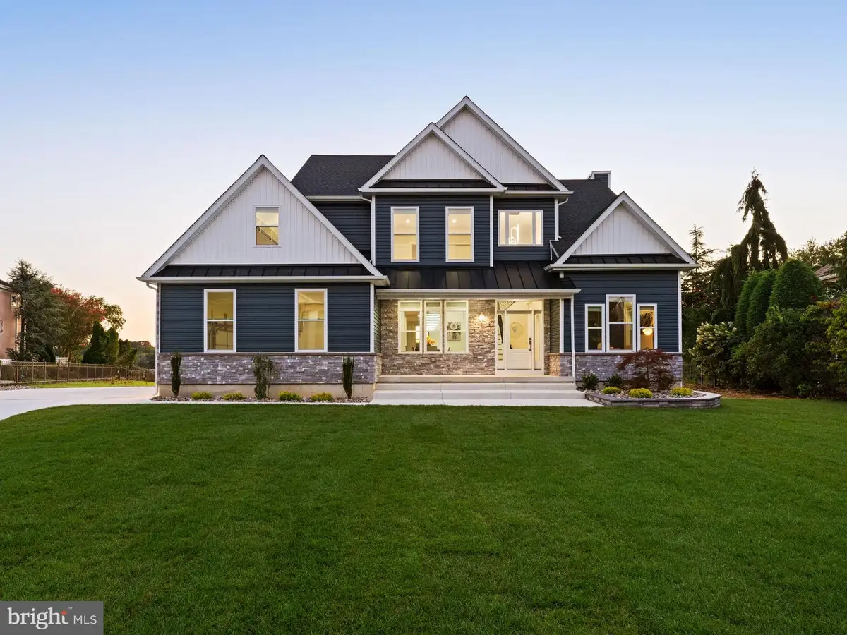 14 Wexford Ln, Linwood, NJ 08221 - Image #1