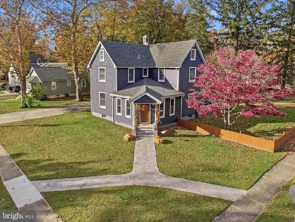 369 S 3rd St, HAMMONTON, NJ 08037