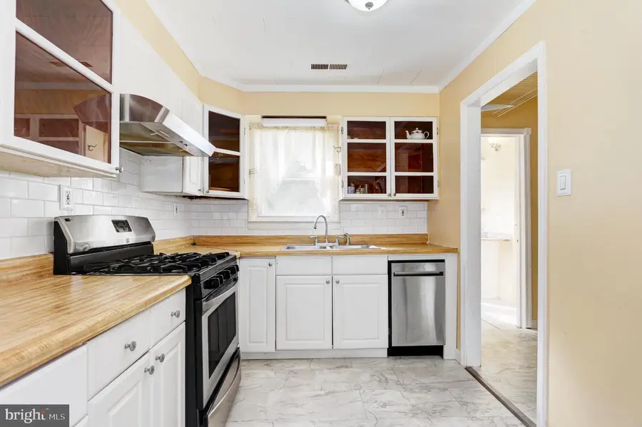 103 Seagull Dr, Egg Harbor Township, NJ 08234 - Image #3