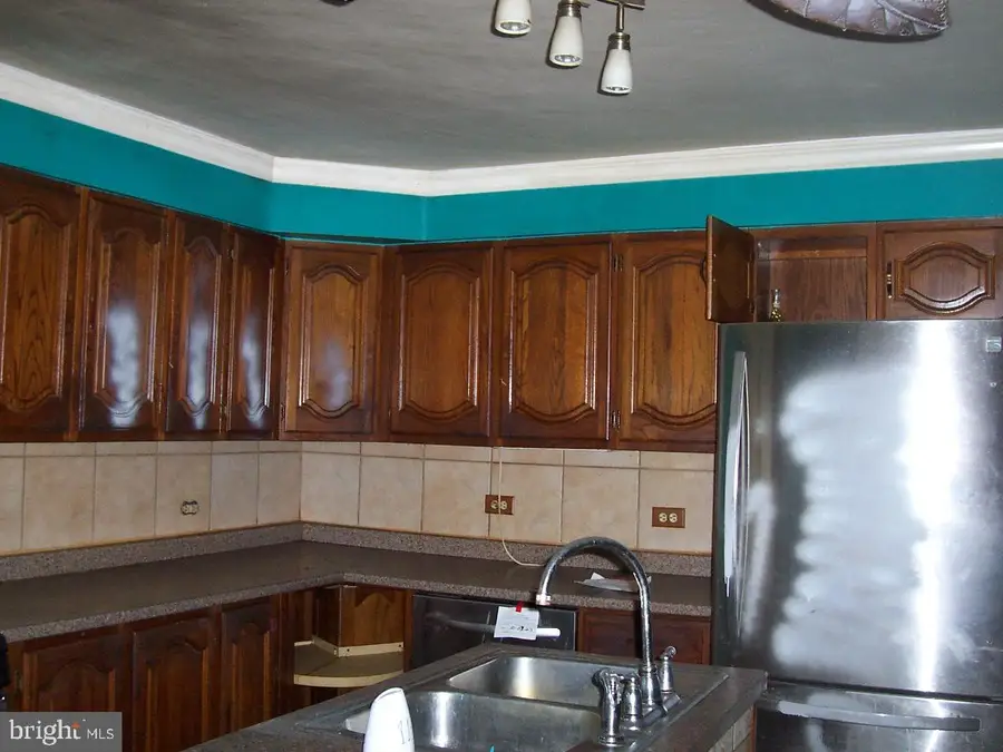 107 Delwyn Ln, Williamstown, NJ 08094 - Image #3