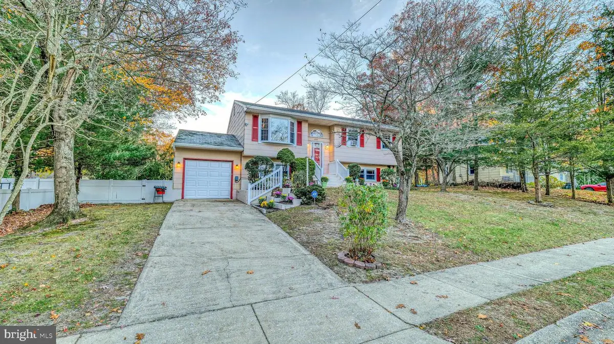 236 Terry Ln, Egg Harbor City, NJ 08215 - Image #1