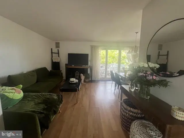 155 39th St S, Brigantine, NJ 08203 - Image #2