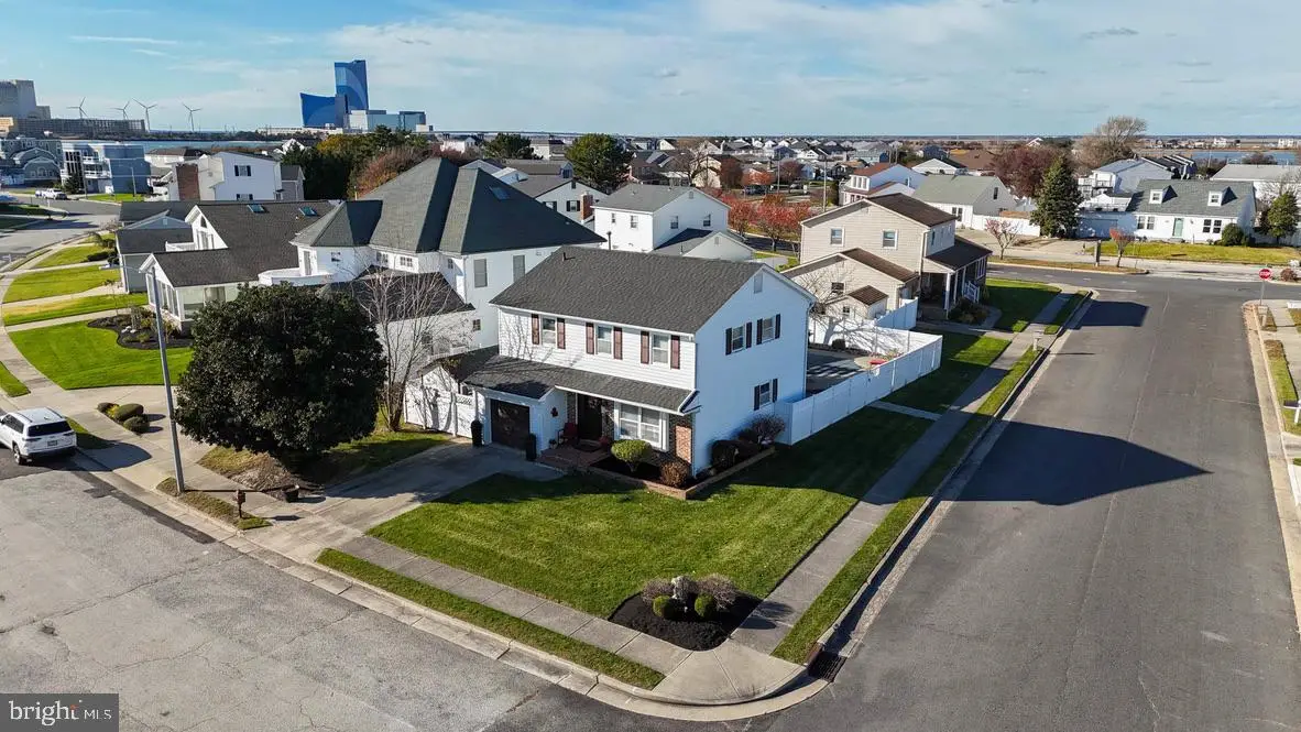 5201 Waterview Dr, Brigantine, NJ 08203 - Image #1