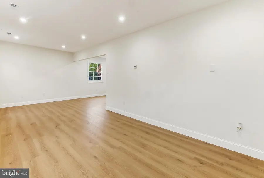 114 S River Dr S, Williamstown, NJ 08094 - Image #3