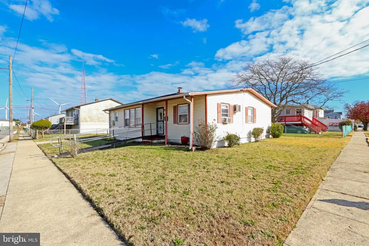 2040 Hamilton Ave, Atlantic City, NJ 08401 - Image #1