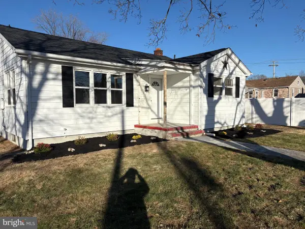 104 Coari Ave, MINOTOLA, NJ 08341