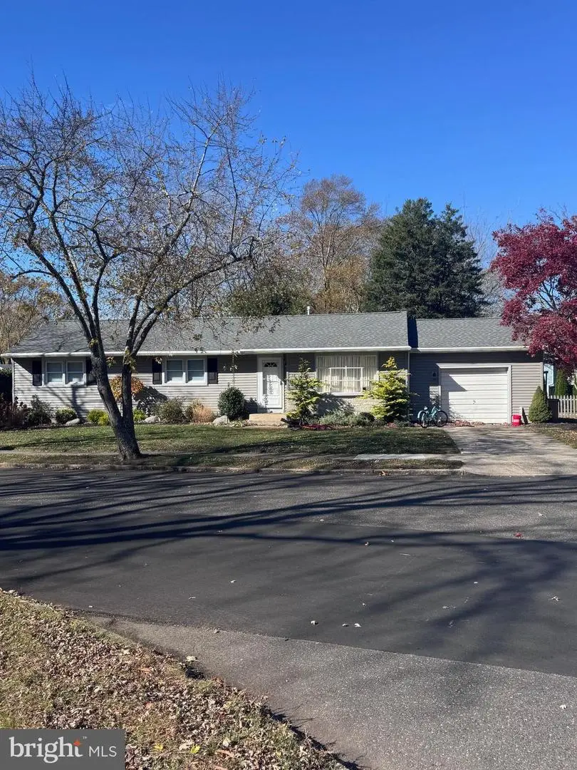 12 Colwick Dr, Somers Point, NJ 08244 - Image #1