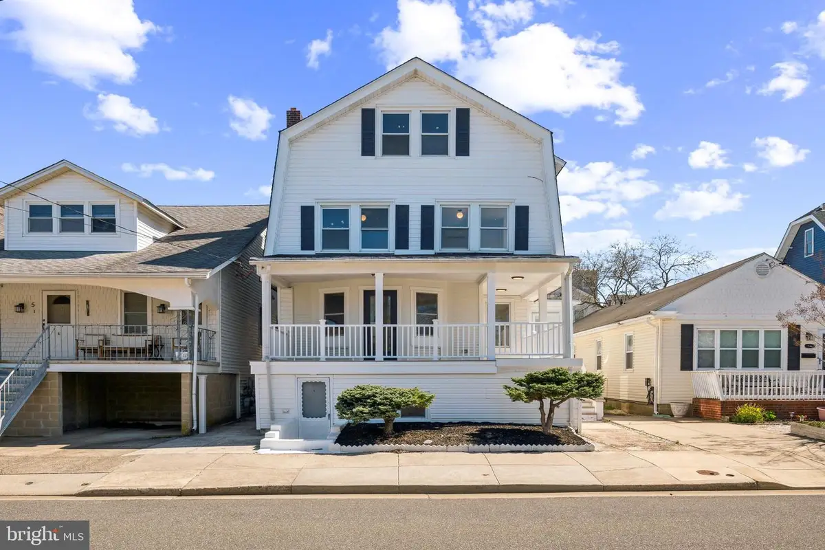 3 N Surrey Ave, Ventnor City, NJ 08406 - #1