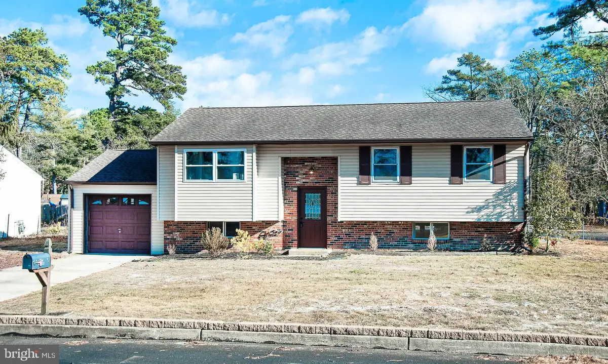 134 Fenimore Dr, Williamstown, NJ 08094 - Image #1