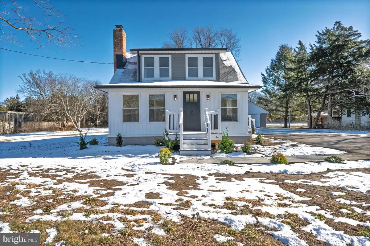 42 Leeds Point Rd, Absecon, NJ 08205 - Image #1