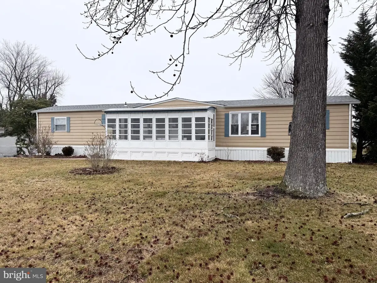 101 Country Ln, Buena, NJ 08310 - Image #1