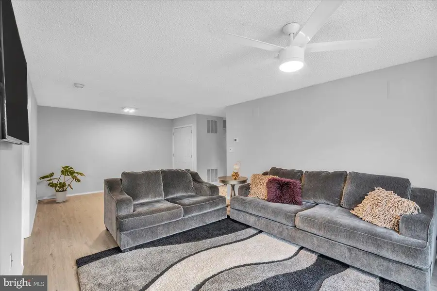 2 Navajo Ct, Absecon, NJ 08205 - #2