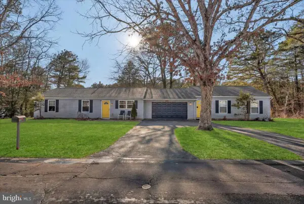 6378 Monmouth Dr, MAYS LANDING, NJ 08330