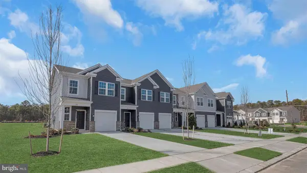 130 Corolla Dr, EGG HARBOR TOWNSHIP, NJ 08234