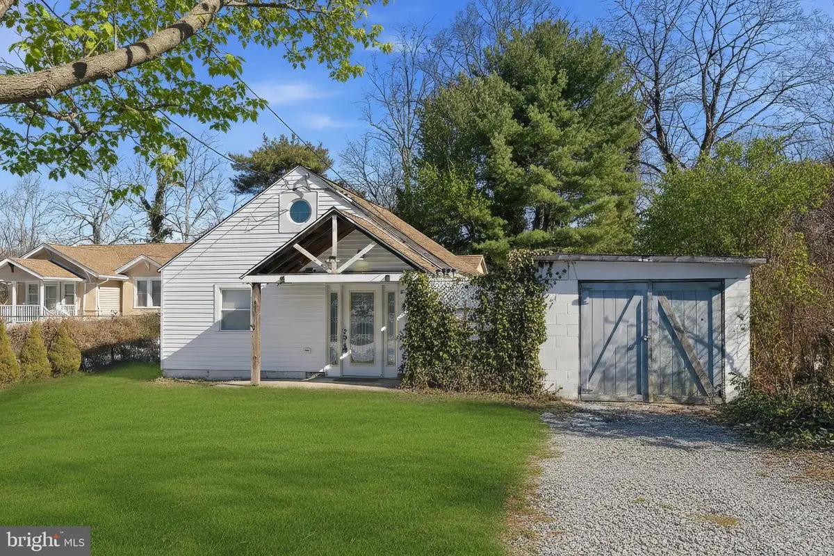 743 W Pine St, Egg Harbor City, NJ 08215 - #1