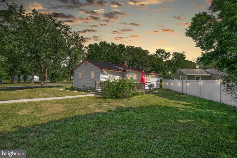 121 Delwyn Ln, Williamstown, NJ 08094 - #3