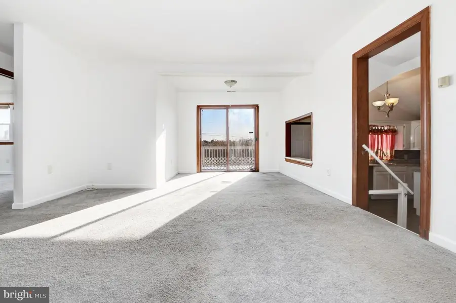 307 E Edgewater Ave, Pleasantville, NJ 08232 - #3