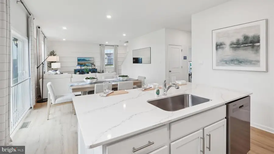 26 N Packard St, Hammonton, NJ 08037 - #3