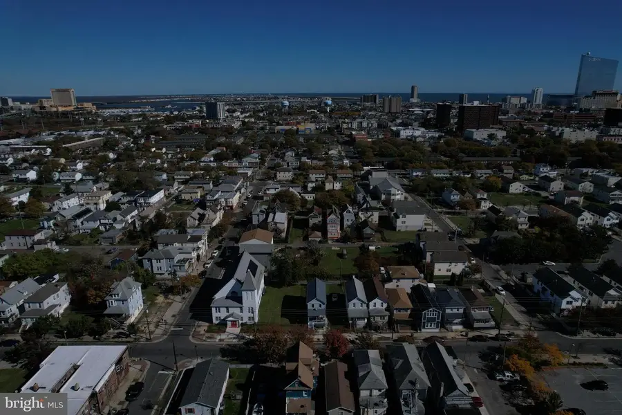 419 N Ohio Ave, Atlantic City, NJ 08401 - #3