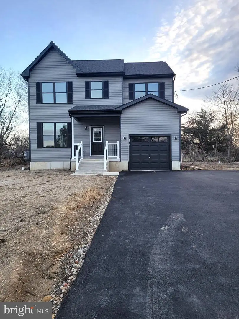 101 Heatherwood Dr, Vineland, NJ 08360 - #1