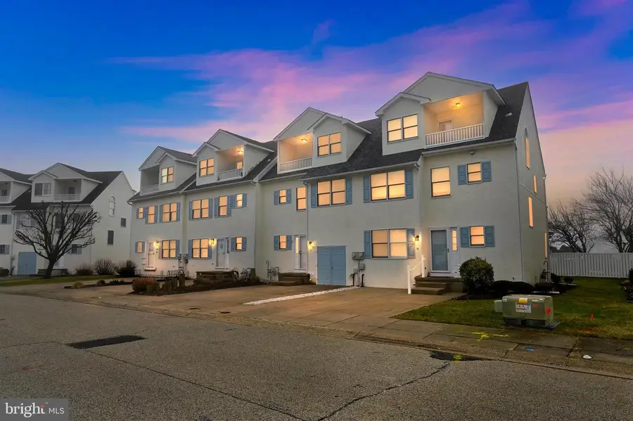 16 Horizon Ln, Brigantine, NJ 08203 - #2