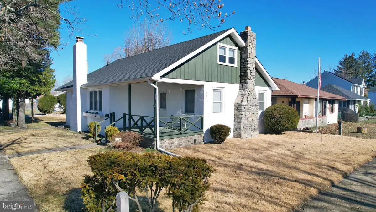 201 St Louis Ave, Egg Harbor City, NJ 08215 - #1