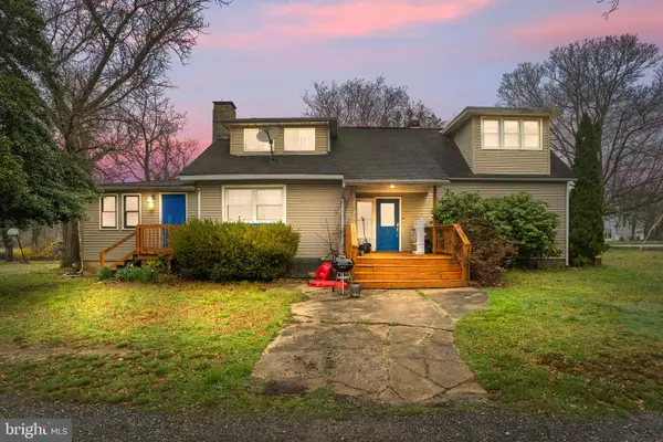 7019 Ridge Ave, EGG HARBOR TOWNSHIP, NJ 08234