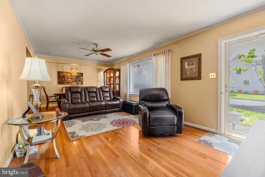 219 N Madison Ave, Hammonton, NJ 08037 - #2