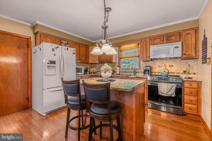 219 N Madison Ave, Hammonton, NJ 08037 - #3