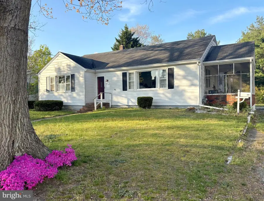 309 N 4th St, Hammonton, NJ 08037 - #3