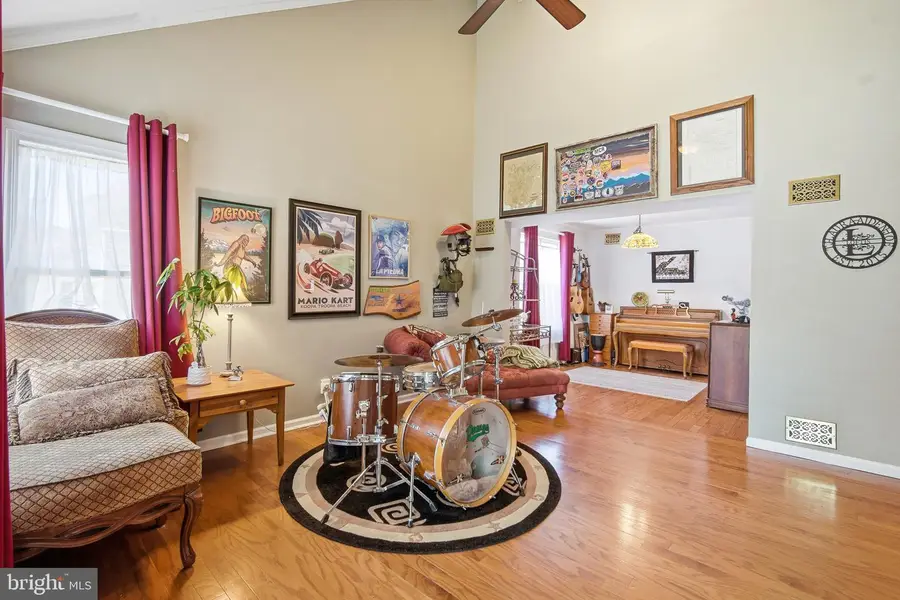 733 Whalers Cove Ct, Galloway, NJ 08205 - #2