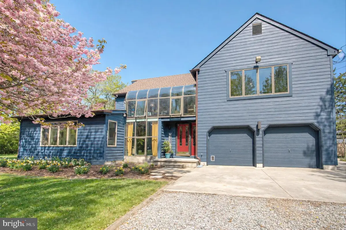 8 E Curran Dr, Absecon, NJ 08201 - #1