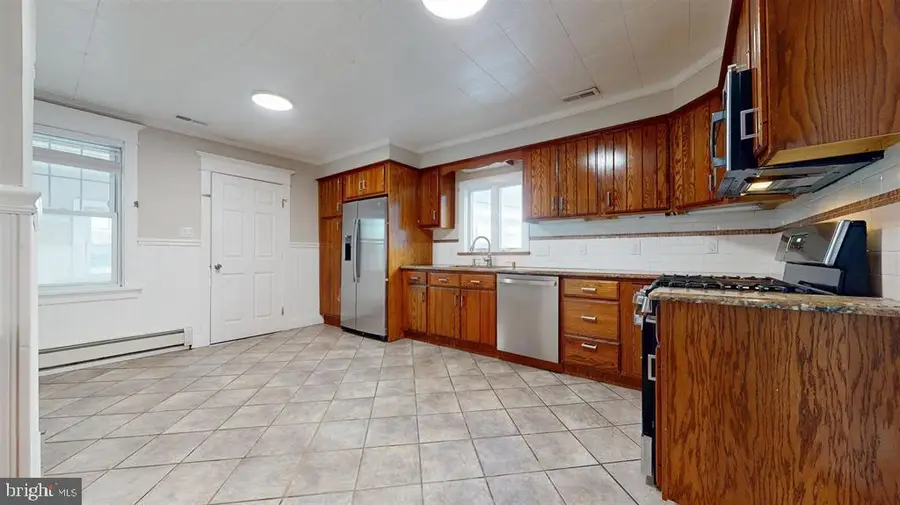 140 New York Ave, Egg Harbor City, NJ 08215 - #2