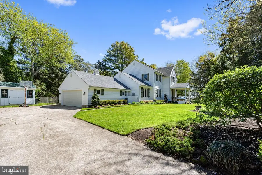 202 Arbor Court E, Linwood, NJ 08221 - #2