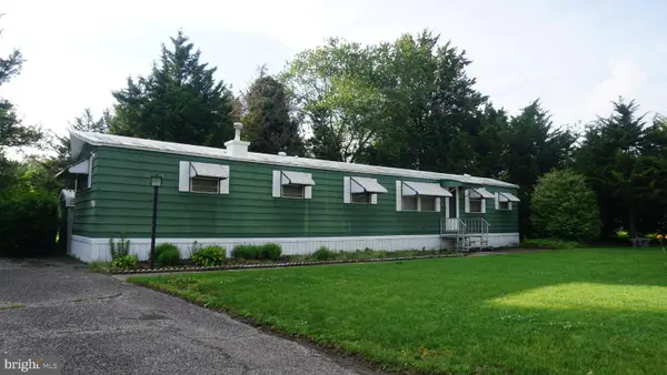 107 Country Ln, BUENA, NJ 08310