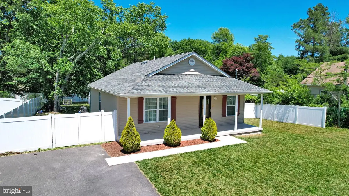 209 New York Ave, Egg Harbor City, NJ 08215 - #1