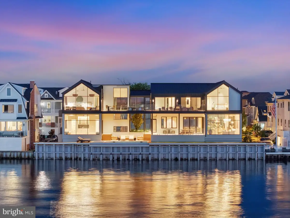 8807 Fulton Ave, Margate City, NJ 08402 - #1