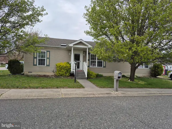 20 Oaks Dr, MAYS LANDING, NJ 08330