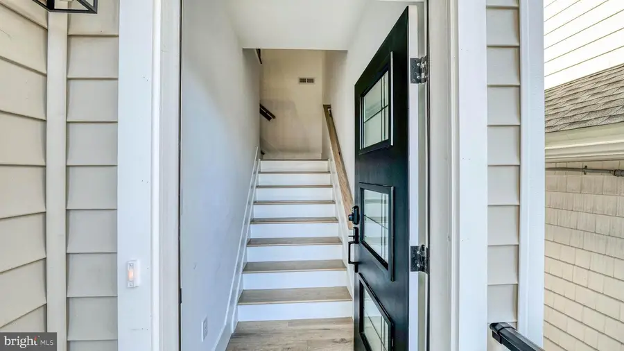 107 N New Haven Ave #b (upstairs), Ventnor City, NJ 08406 - #2