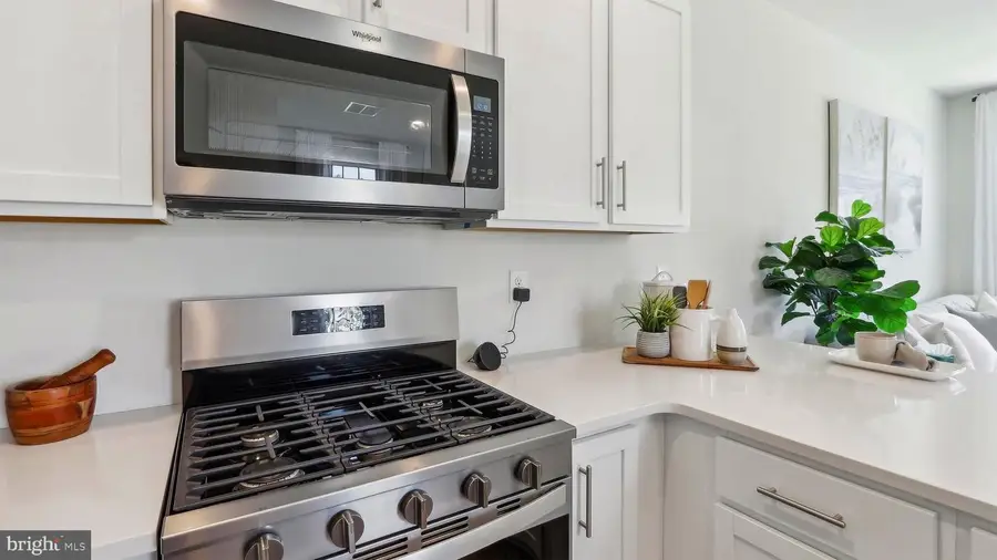 270 Hermosa Dr, Egg Harbor, NJ 08234 - #3