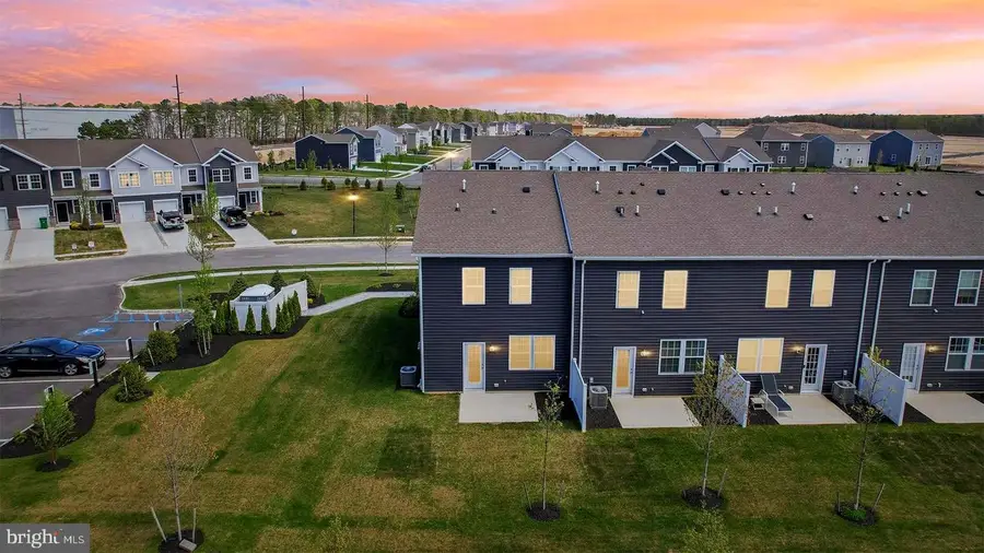 100 Corolla Dr, Egg Harbor, NJ 08234 - #3