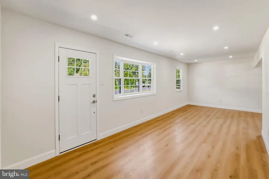 114 S River Dr, Williamstown, NJ 08094 - #2