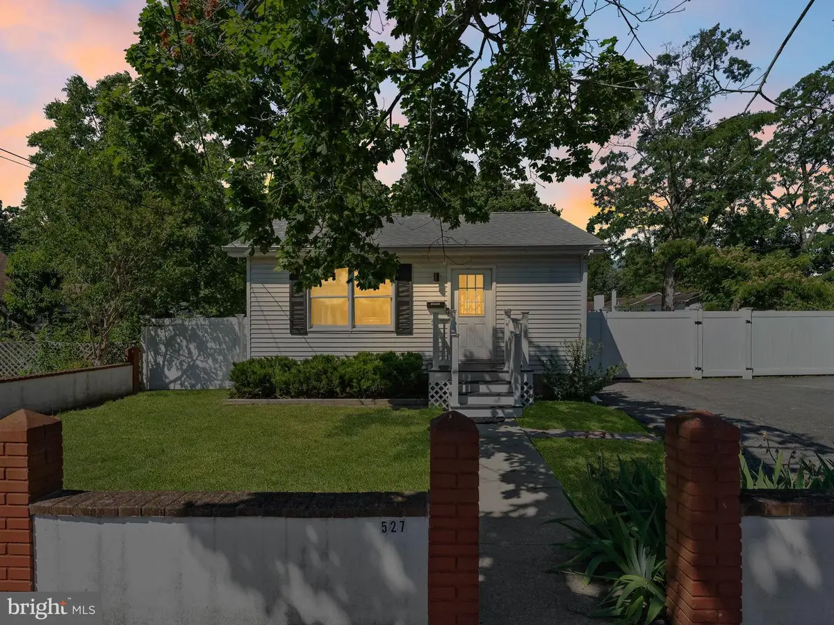 527 Chestnut Ave, Northfield, NJ 08225 - #1