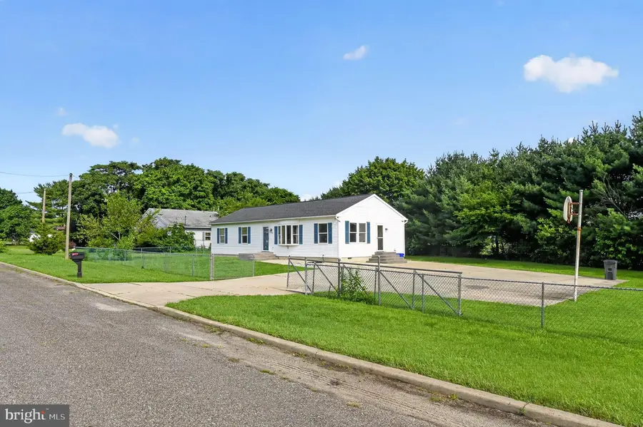 112 E Atlantic Ave, Minotola, NJ 08341 - #2