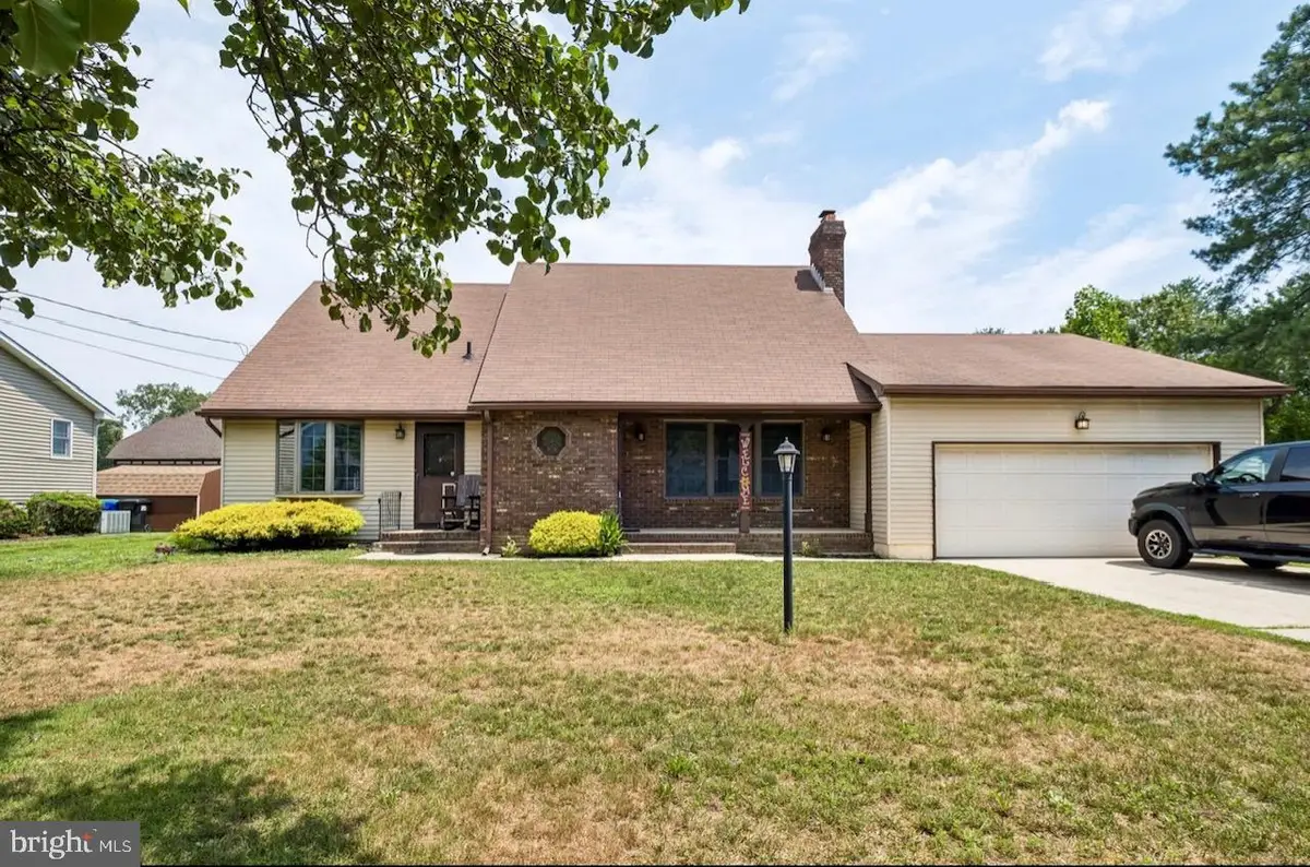 811 Moss Mill Rd, Hammonton, NJ 08037 - #1
